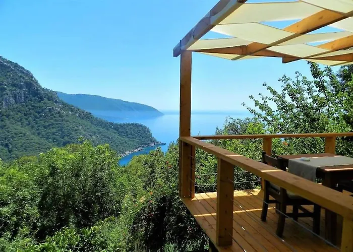 Kabak Misafir Evi Motell *