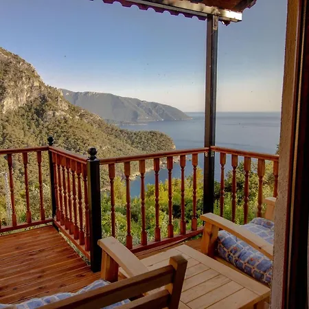 موتيل Kabak Misafir Evi فاراليا