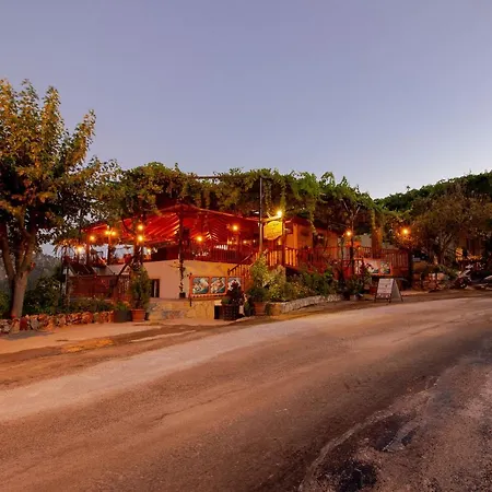 Kabak Misafir Evi موتيل *