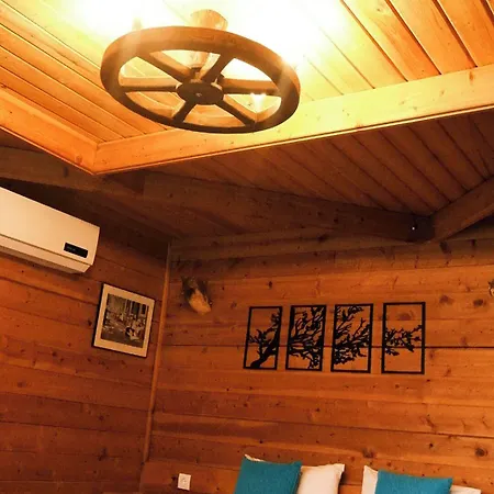 موتيل Kabak Misafir Evi *