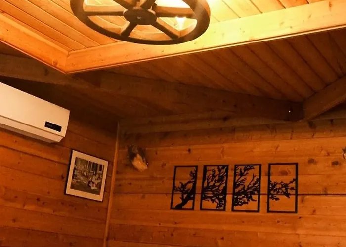 Kabak Misafir Evi 汽车旅馆 法拉尔雅